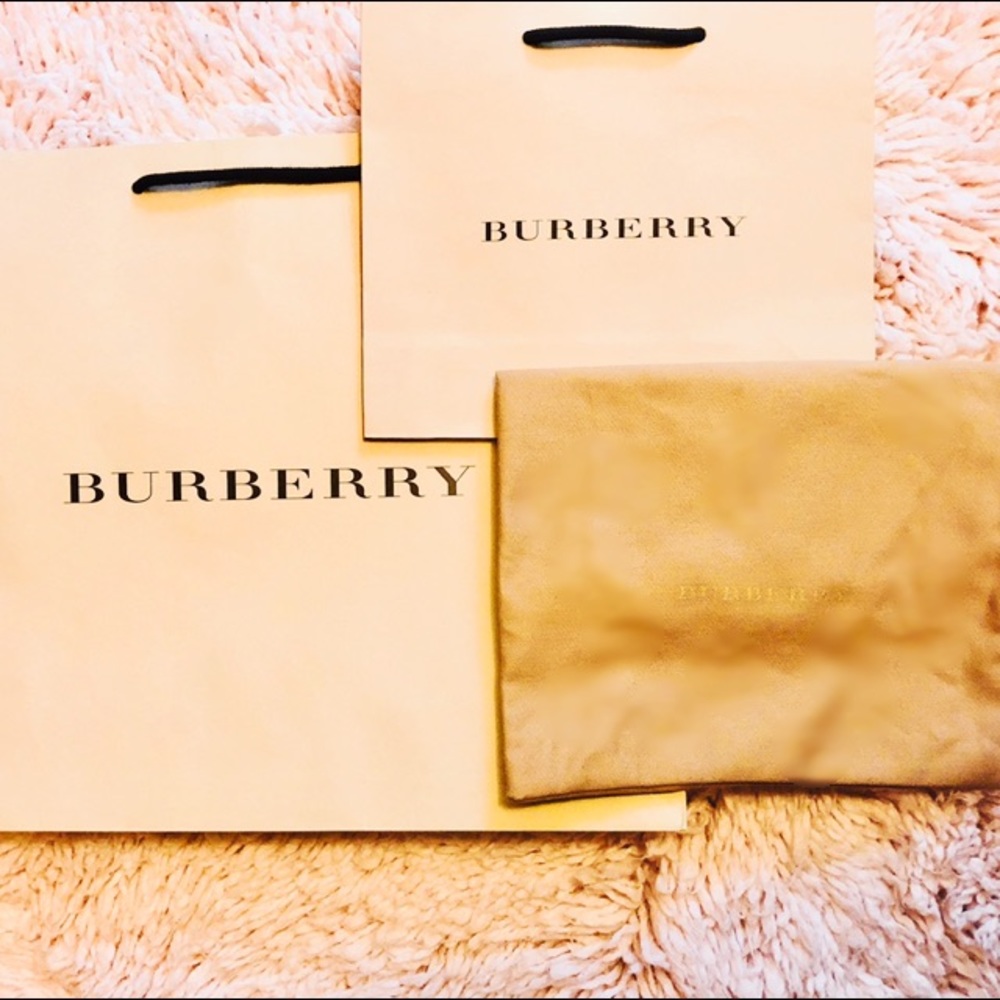 Burberry dust bag & paper bags 🛍 || Get all 3!